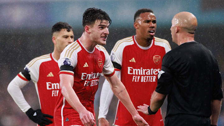 อดีตแข้ง แมนฯ ซิตี้ ชู อาร์เซน่อล สามารถไปถึงแชมป์ พรีเมียร์ลีก