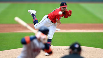 Houston Astros v Cleveland Guardians