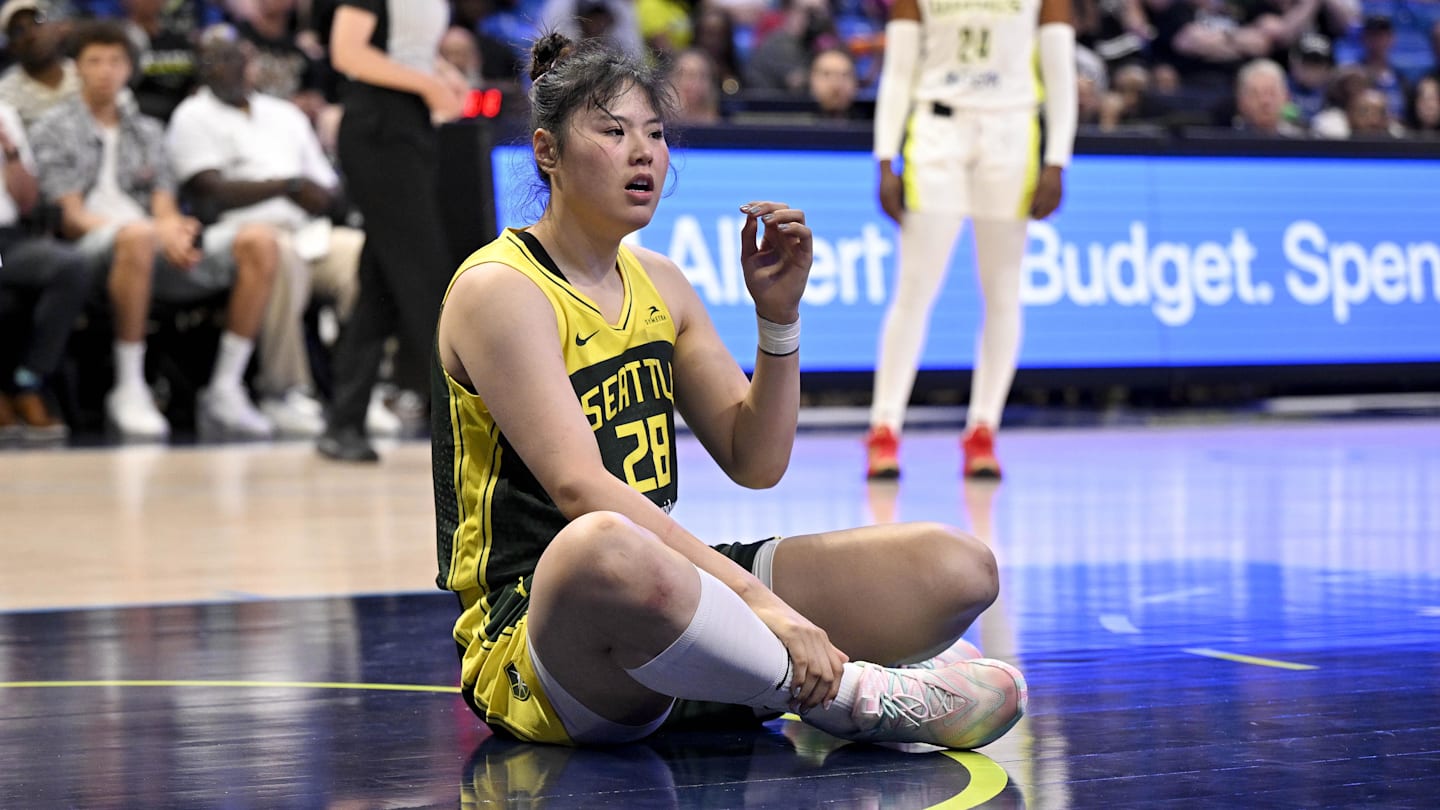 Seattle Storm Center Li Yueru Requests Trade Over Playing Time