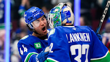 Toronto Maple Leafs v Vancouver Canucks