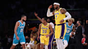 Carmelo Anthony ha tomado el manto de líder en los Lakers en ausencia de LeBron James