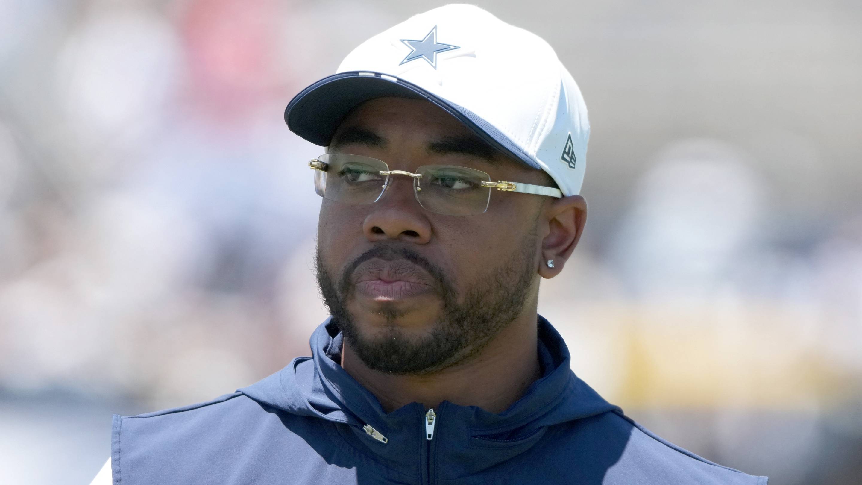 Former NFL Player Unloads on Christian Parker For Defensive Tackle Usage