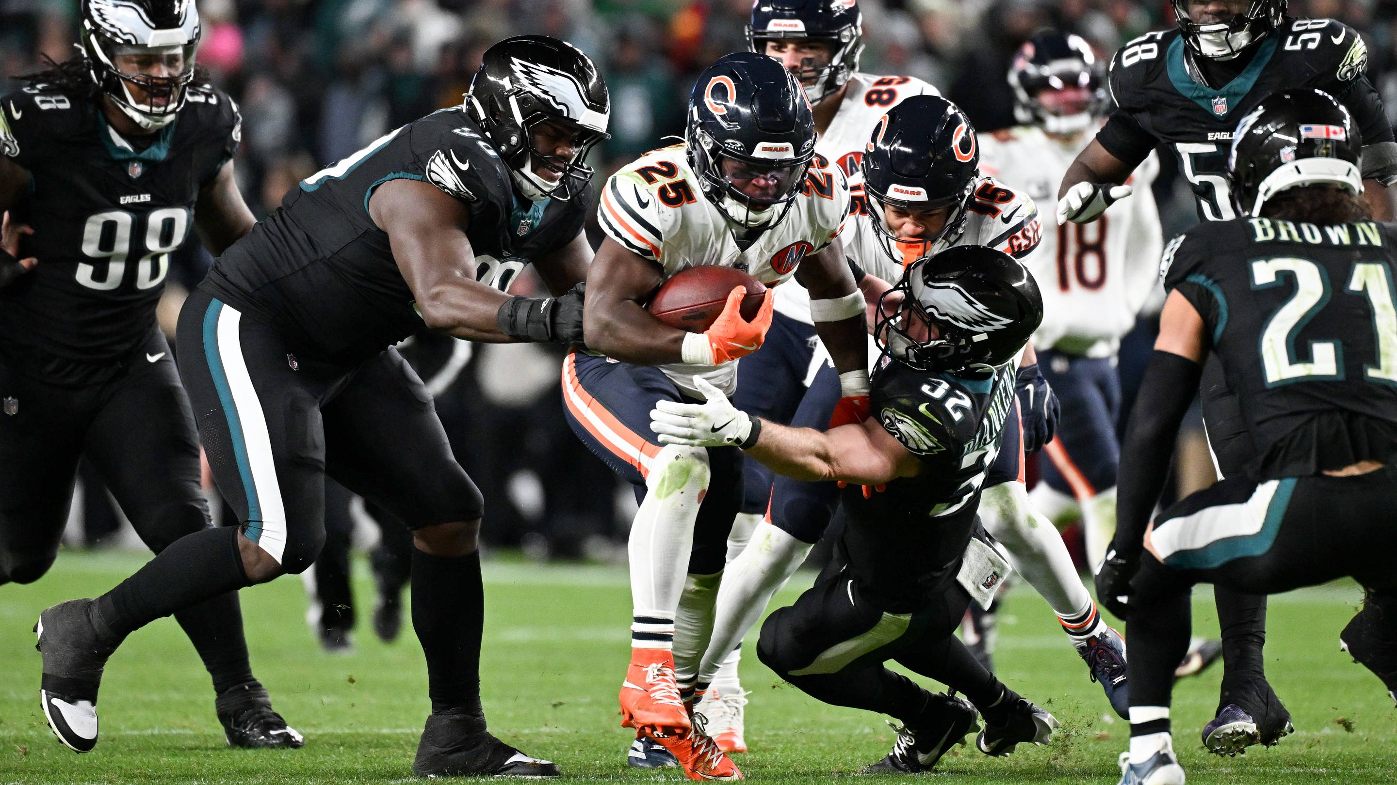 Three Important Factors That Will Decide Bears vs. Eagles MNF Matchup