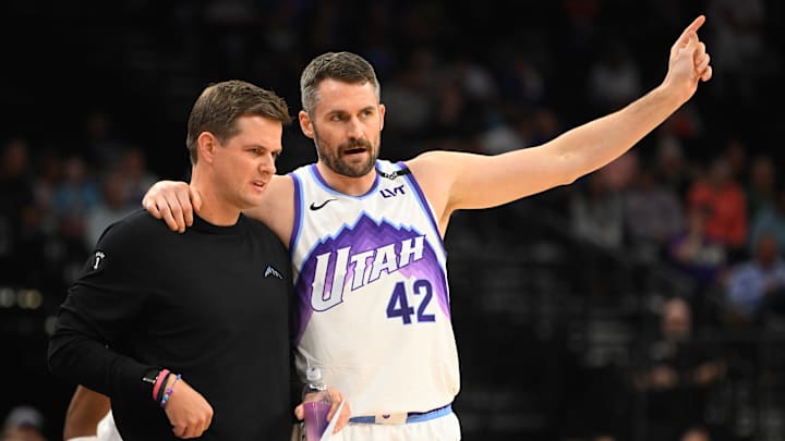 Dallas Mavericks v Utah Jazz