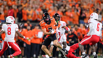 Sep 26, 2025; Corvallis, Oregon, USA; Oregon State Beavers wide receiver Trent Walker (7) runs with the ball after a catch during the fourth quarter against the Houston Cougars at Reser Stadium. Mandatory Credit: Craig Strobeck-Imagn Images