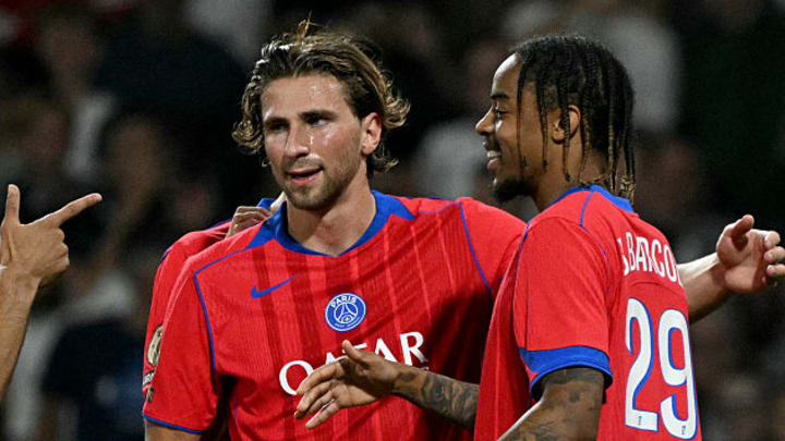 FBL-FRA-LIGUE1-TOULOUSE-PSG