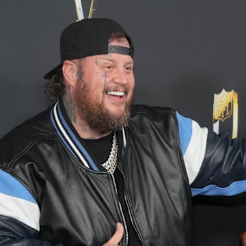 Jelly Roll and Jeffery Simmons on the red carpet before Super Bowl LIX NFL Honors at Saenger Theatre.