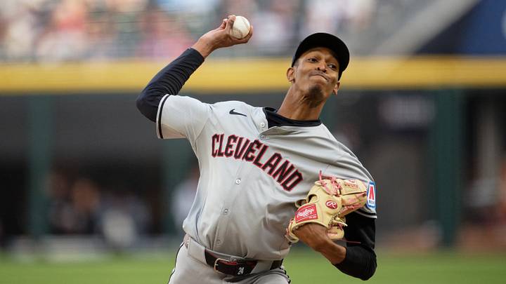 Cleveland Guardians v Chicago White Sox
