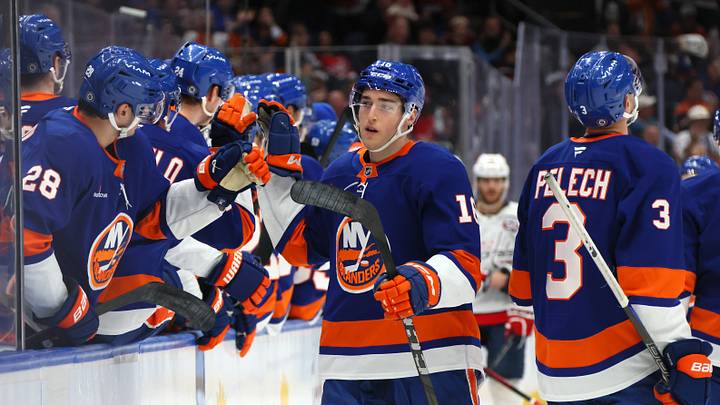 Washington Capitals v New York Islanders