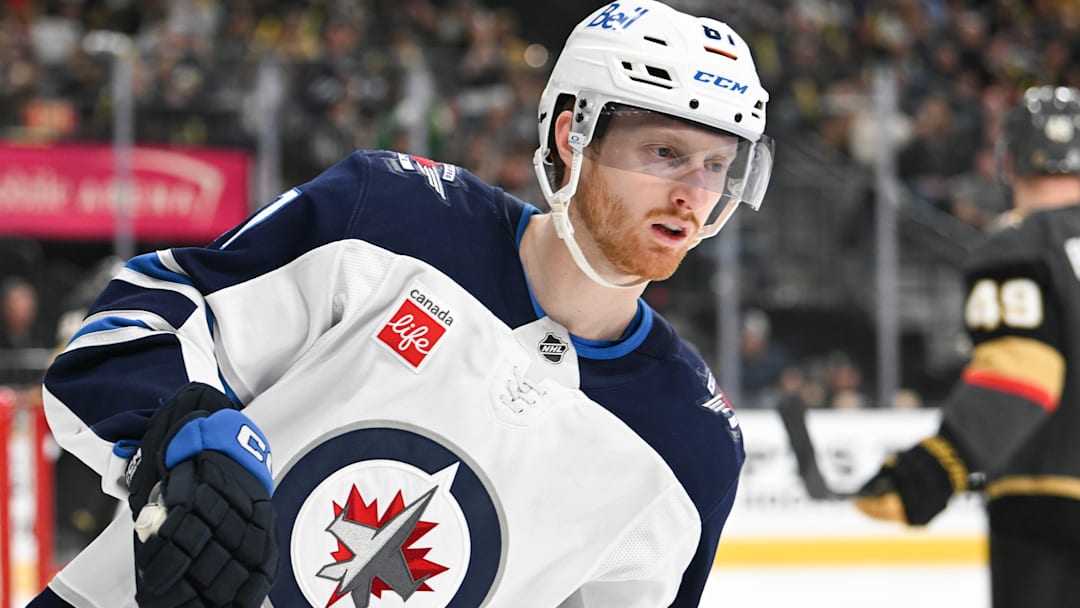 The Winnipeg Jets keep their leading scorer without breaking the bank.