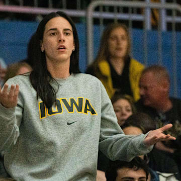 Caitlin Clark during Iowa's 86–73 win over Drake on Nov. 17, 2024.