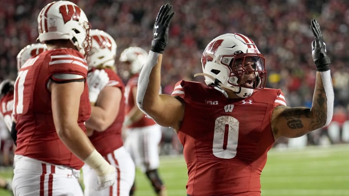 Wisconsin running back Braelon Allen celebrates his touchdown run