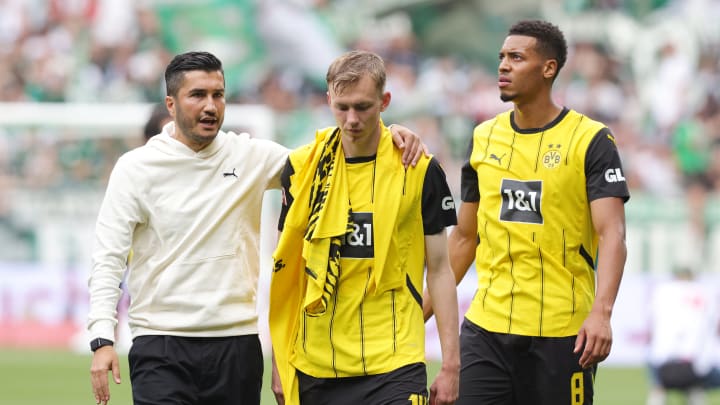 SV Werder Bremen v Borussia Dortmund - Bundesliga