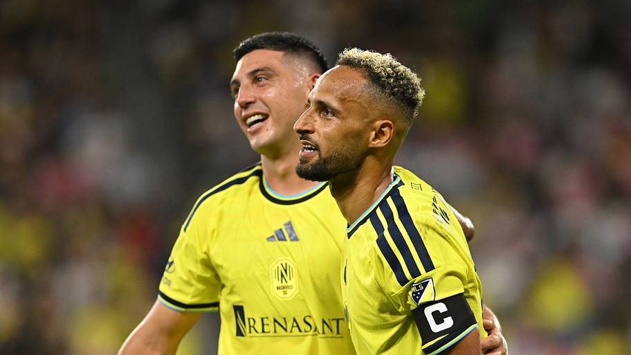 Cristian Espinoza, Hany Mukhtar 