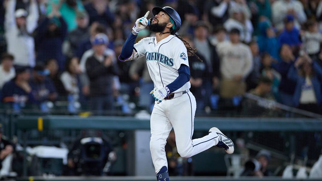 May 16, 2026; Seattle, Washington, USA; Seattle Mariners shortstop J.P. Crawford (3) runs the bases after hitting a home run against the San Diego Padres in the fifth inning at T-Mobile Park. Mandatory Credit: Richard Dizon-Imagn Images