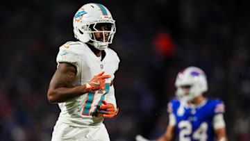 Miami Dolphins v Buffalo Bills