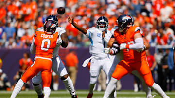 Tennessee Titans v Denver Broncos