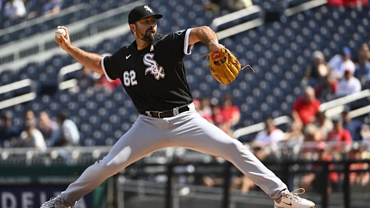 Sep 20, 2023; Washington, District of Columbia, USA; Chicago White Sox relief pitcher Jesse Scholtens (62) throws to the Washington Nationals during the second inning at Nationals Park. Mandatory Credit: Brad Mills-Imagn Images
