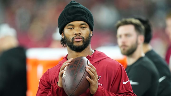 Aug 10, 2024; Glendale, Arizona, USA; Arizona Cardinals quarterback Kyler Murray throws on the sideline against the New Orleans Saints during the second half at State Farm Stadium. Mandatory Credit: Joe Camporeale-Imagn Images