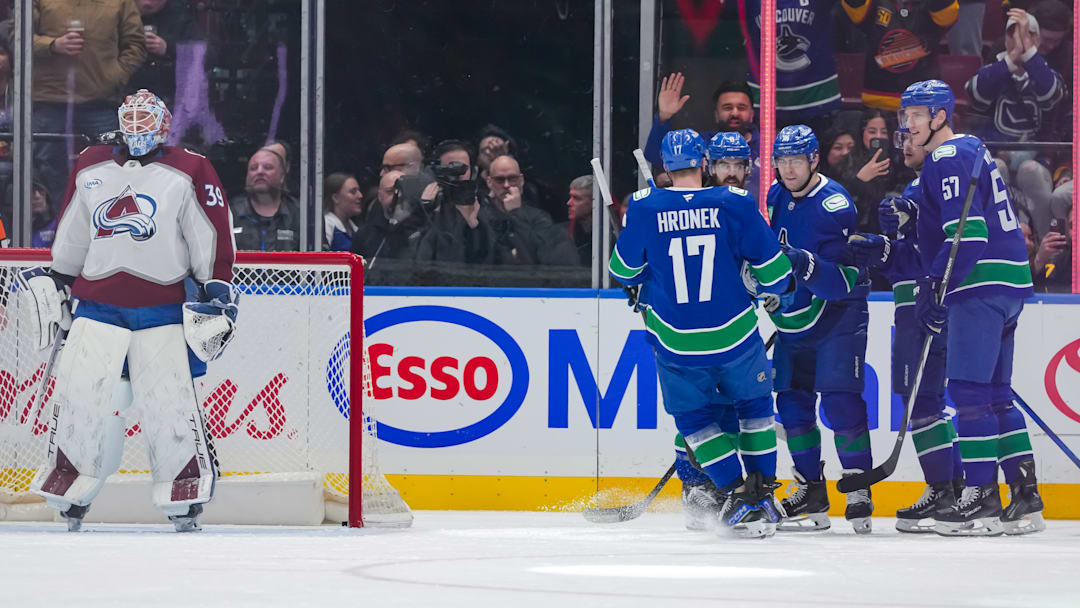Colorado Avalanche v Vancouver Canucks