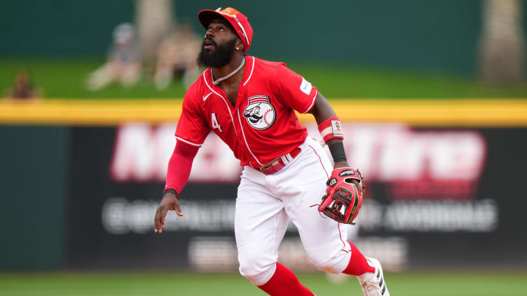 Cincinnati Reds second baseman Josh Harrison tracks a pop fly