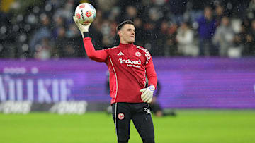 Verlässt Michael Zetterer Eintracht Frankfurt schon wieder?