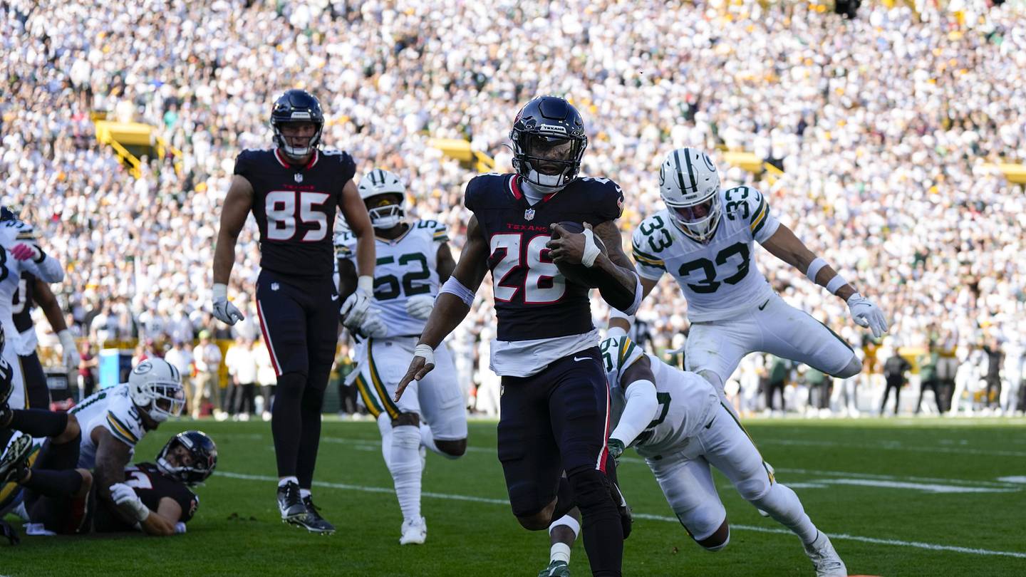 Mesmerizing Texans Unsure Of Mixon's Status For '25 Season View in 4K