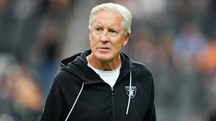 Chicago Bears v Las Vegas Raiders - NFL 2025