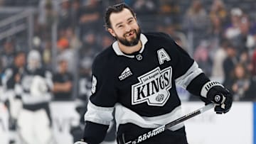 Boston Bruins v Los Angeles Kings