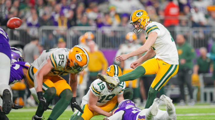 Green Bay Packers kicker Anders Carlson (17) kicks a field goal against the Minnesota Vikings in the fourth quarter at U.S. Bank Stadium on Dec. 31, 2023.