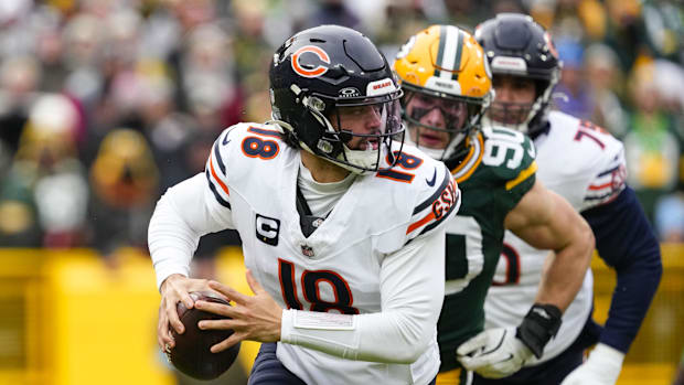 Jan 5, 2025; Green Bay, Wisconsin, USA;  Chicago Bears quarterback Caleb Williams (18) during the game against the Chicago Be