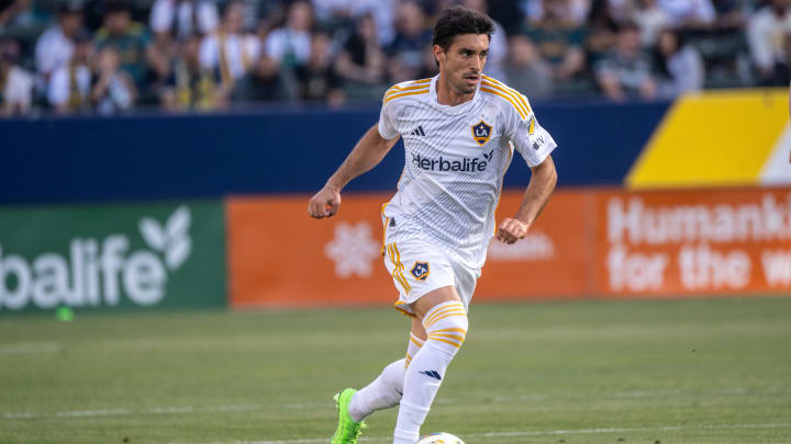 San Jose Earthquakes v Los Angeles Galaxy