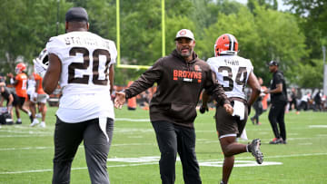 Duce Staley, Cleveland Browns