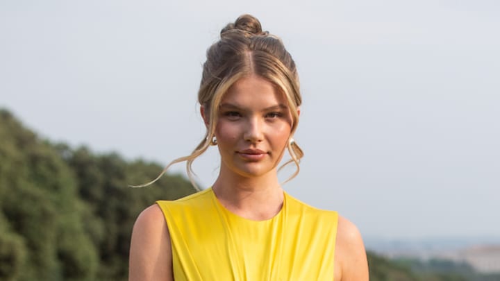Ellie Thumann attends the Max Mara Cruise in Caserta, Italy in June 2025. Ellie Thumann attends the Max Mara Cruise in Caserta, Italy in June 2025.