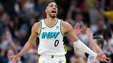 Cleveland Cavaliers v Indiana Pacers
