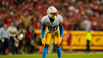 Los Angeles Chargers v Kansas City Chiefs