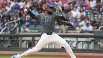Aug 17, 2024; New York City, New York, USA; New York Mets pitcher Luis Severino (40) delivers a pitch during the third inning against the Miami Marlins at Citi Field. Mandatory Credit: Lucas Boland-USA TODAY Sports
