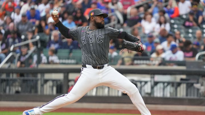 Aug 17, 2024; New York City, New York, USA; New York Mets pitcher Luis Severino (40) delivers a pitch during the third inning against the Miami Marlins at Citi Field. Mandatory Credit: Lucas Boland-USA TODAY Sports