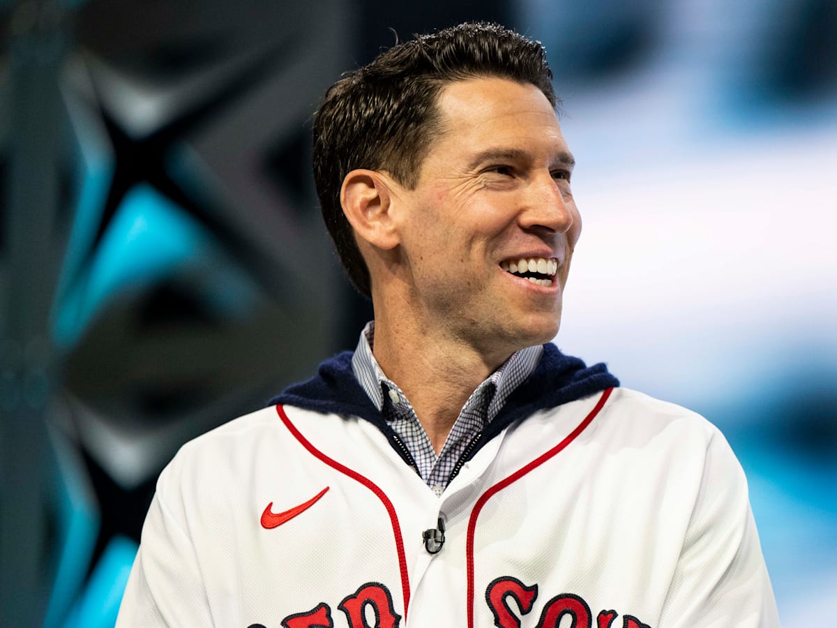 Red Sox Could Shockingly Acquire Yankees Superstar This Winter, Claims  Report