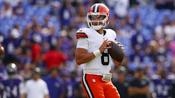 Dillon Gabriel pictured in something he rarely saw Sunday in London, a clean pocket.