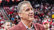 Arkansas Razorbacks coach John Calipari against the Oklahoma Sooners at Bud Walton Arena in Fayetteville, Ark.