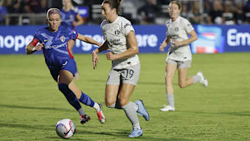 Bay FC midfielder Dorian Bailey (19) dribbles the ball against North Carolina Courage during the first half at WakeMed Soccer Park 