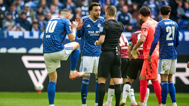 Der FC Schalke verpasst einen wichtigen Dreier gegen Hannover