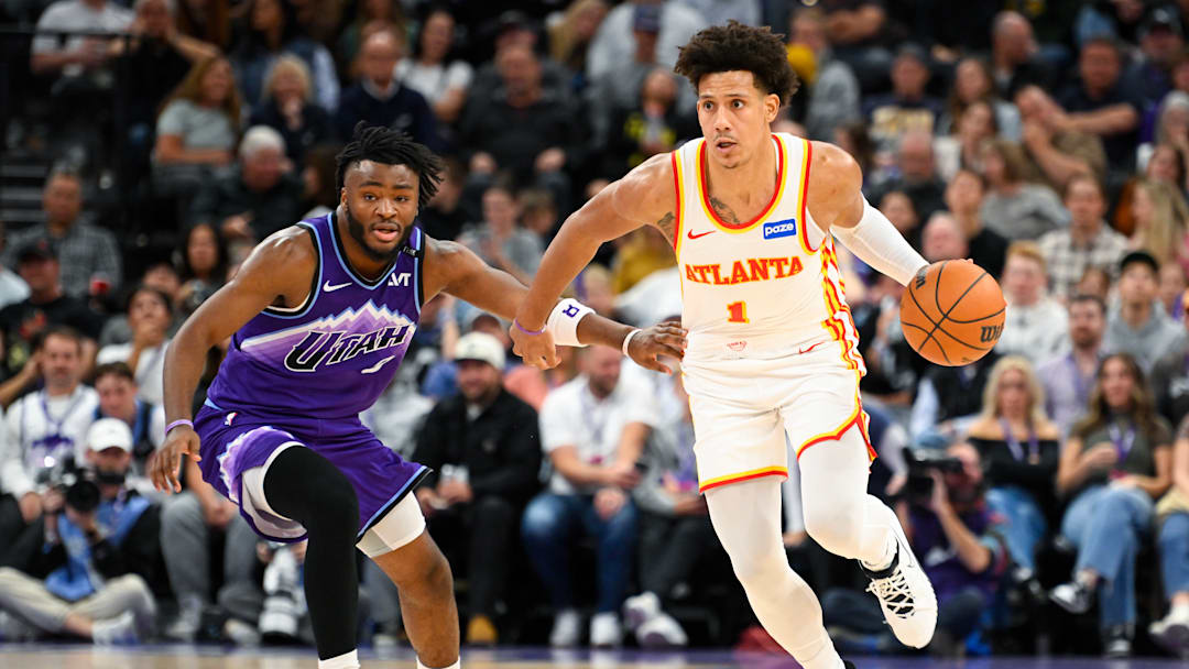 Atlanta Hawks star Jalen Johnson driving on Utah Jazz Guard Isaiah Collier 