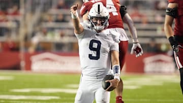 Penn State Nittany Lions quarterback Beau Pribula (9) 