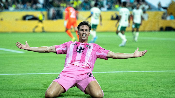 Allende é um dos argentinos do clube da Flórida Allende é um dos argentinos do clube da Flórida