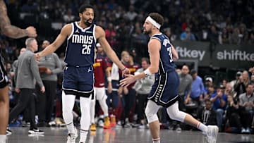 Dallas Mavericks, Spencer Dinwiddie, Klay Thompson