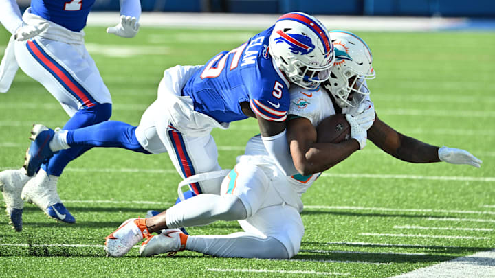 Nov 3, 2024; Orchard Park, New York, USA; Buffalo Bills cornerback Kaiir Elam (5) makes a tackle