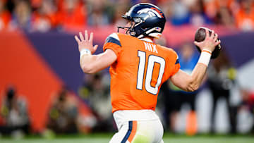 Kansas City Chiefs v Denver Broncos - NFL 2025