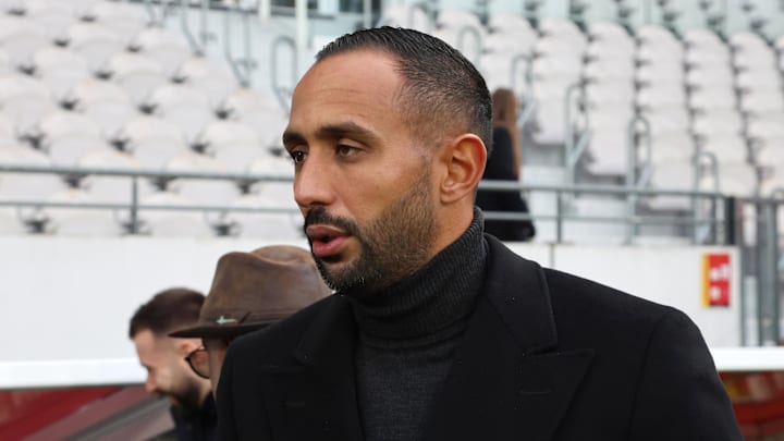 Medhi Benatia a lancé un message surprenant sur les réseaux sociaux. Medhi Benatia a lancé un message surprenant sur les réseaux sociaux.